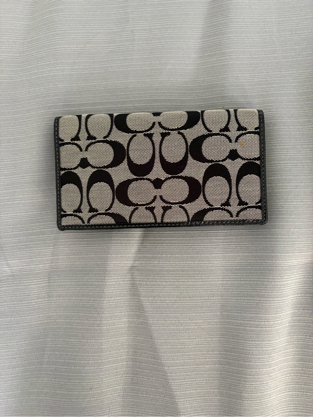 Coach Signature Canvas Continental Wallet in Black and Cream